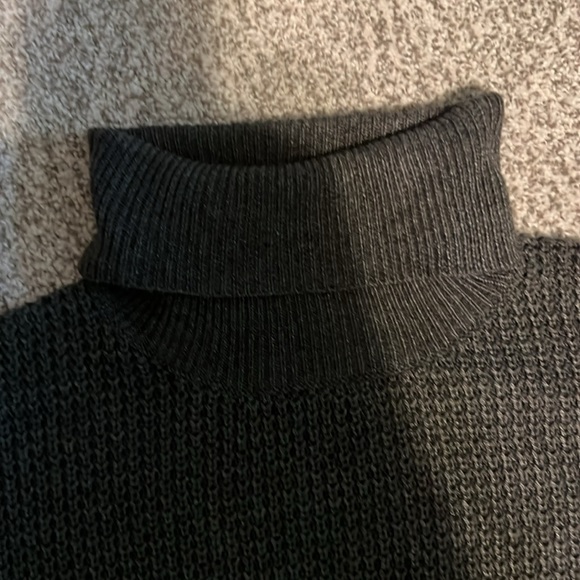 THML cowl neck sweater Size XS Two-tone gray and black - Picture 2 of 7
